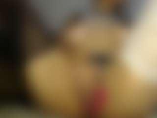 Heyitsyoss's Live Sex Cam Show