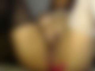 Heyitsyoss's Live Sex Cam Show