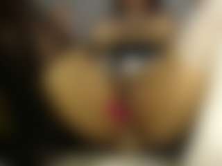 Heyitsyoss's Live Sex Cam Show