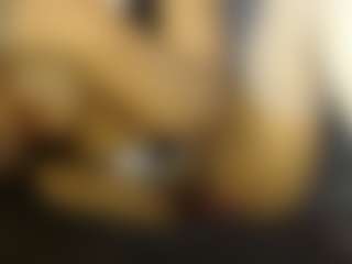 Heyitsyoss's Live Sex Cam Show