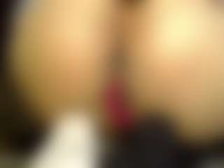 Heyitsyoss's Live Sex Cam Show