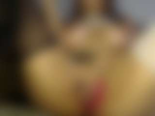 Heyitsyoss's Live Sex Cam Show