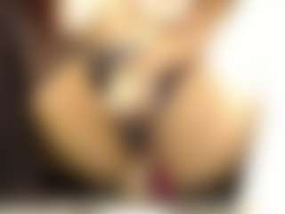 Heyitsyoss's Live Sex Cam Show