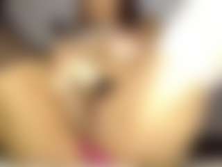 Heyitsyoss's Live Sex Cam Show
