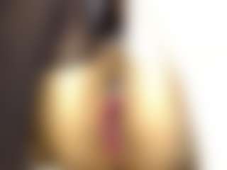 Live cam show with Heyitsyoss - Outside on Camsoda