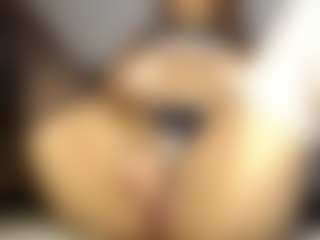 Heyitsyoss's Live Sex Cam Show