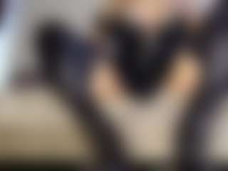 Heyitsyoss's Live Sex Cam Show