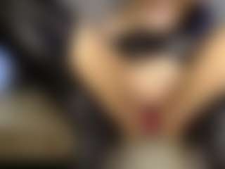 Heyitsyoss's Live Sex Cam Show