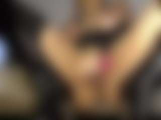 Heyitsyoss's Live Sex Cam Show
