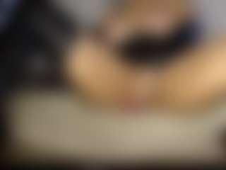 Heyitsyoss's Live Sex Cam Show