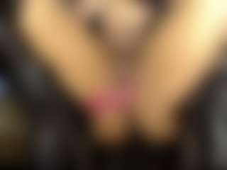 Heyitsyoss's Live Sex Cam Show