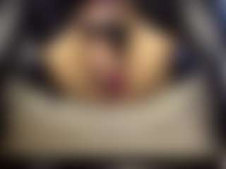 Heyitsyoss's Live Sex Cam Show