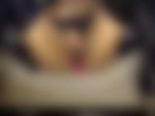 Heyitsyoss's Live Sex Cam Show