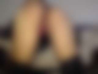 Heyitsyoss's Live Sex Cam Show