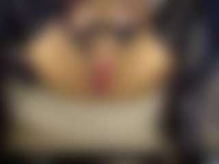 Heyitsyoss's Live Sex Cam Show