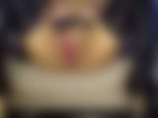 Heyitsyoss's Live Sex Cam Show