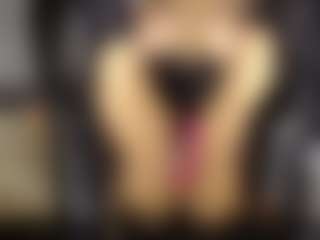 Heyitsyoss's Live Sex Cam Show