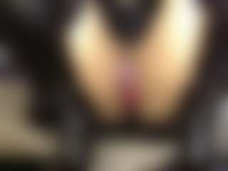 Heyitsyoss's Live Sex Cam Show