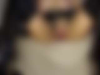 Heyitsyoss's Live Sex Cam Show
