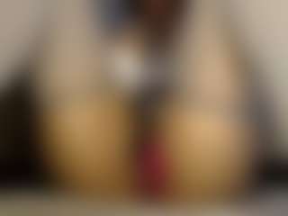 Heyitsyoss's Live Sex Cam Show