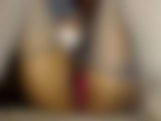Heyitsyoss's Live Sex Cam Show