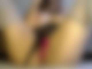 Heyitsyoss's Live Sex Cam Show