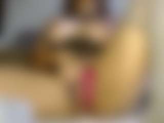Heyitsyoss's Live Sex Cam Show