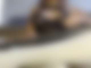Heyitsyoss's Live Sex Cam Show