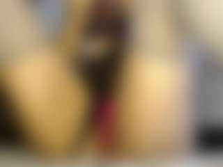 Heyitsyoss's Live Sex Cam Show