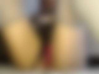 Heyitsyoss's Live Sex Cam Show
