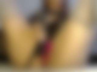 Heyitsyoss's Live Sex Cam Show