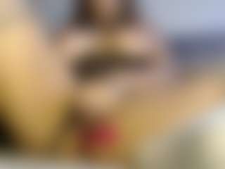 Heyitsyoss's Live Sex Cam Show