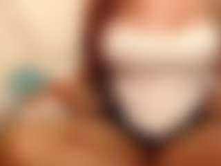 Heyitsyosss Live-Sex-Cam-Show