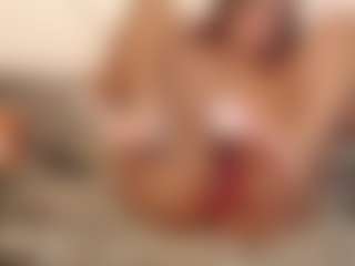 Live cam show with Heyitsyoss - Brown Eyes on Camsoda
