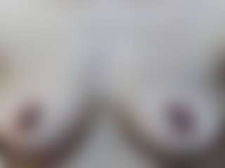 KalystaSwiss's Live Sex Cam Show