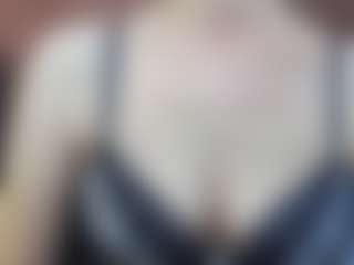 Live cam show with KalystaSwiss - Mature on infinitiblacc.com