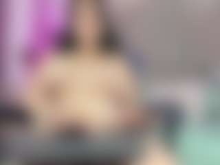 Live cam show with melissa-cruzz - Tease Mature on https://playwithruby.com