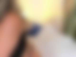Miaahason25's Live Sex Cam Show