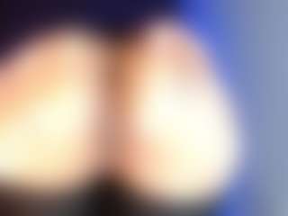 Live cam show with mollypeach - Pornstar Small Tits on Camsoda Late Night