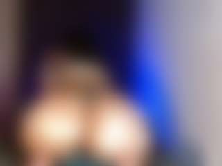 mollypeach's Live Sex Cam Show