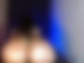 mollypeach's Live Sex Cam Show