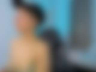 Live cam show with nelly-swan - Facial Piercings on Stripli.com