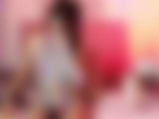 Live cam show with PETITEPEPPER - Teen (18+) on Camsoda