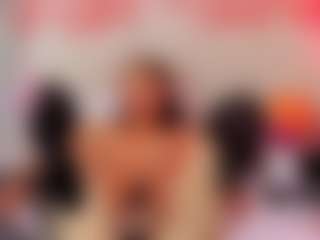Live cam show with PETITEPEPPER - Ebony on Camsoda | colombia