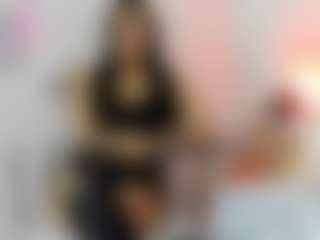 Live cam show with PETITEPEPPER - Public Black on Camsoda