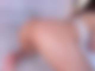 AlessiaBlazee30's Live Sex Cam Show