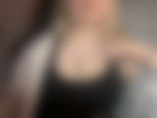 Kitty's Live Sex Cam Show