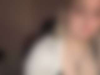 Live cam show with Kitty - Young Adult on Uber Horny