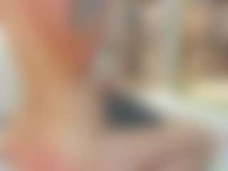 Alice-Romano's Live Sex Cam Show