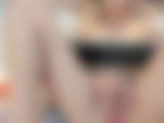 Alice-Romano's Live Sex Cam Show